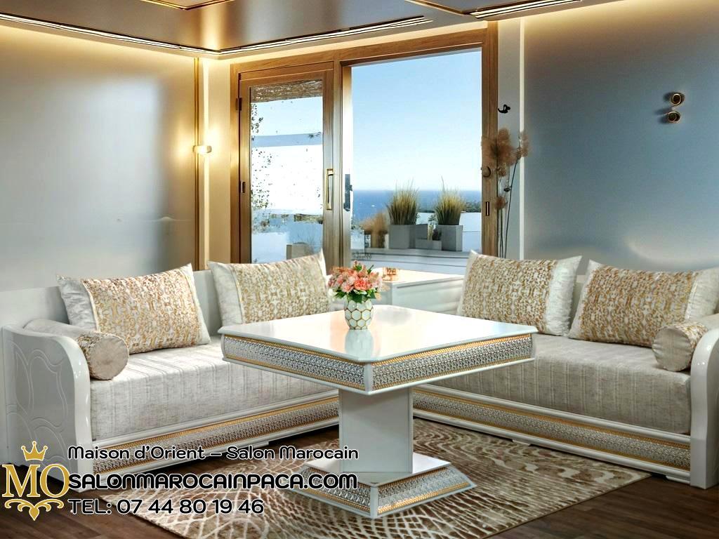 Salon marocain d'angle à Arles